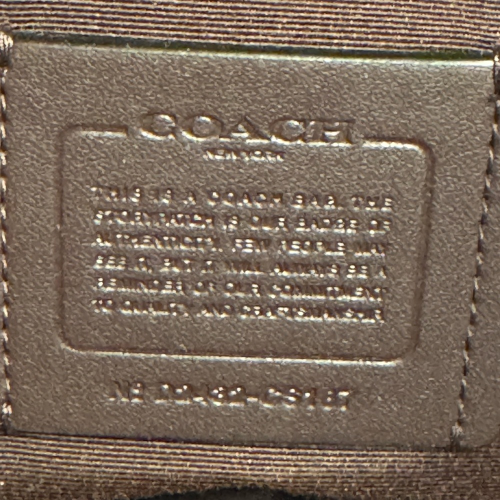 Coach Gallery Tote Shoulder Bag - Picture 7 of 7